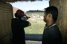 Cambodge - Shooting range - 12