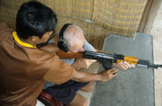 Cambodge - Shooting range - 13